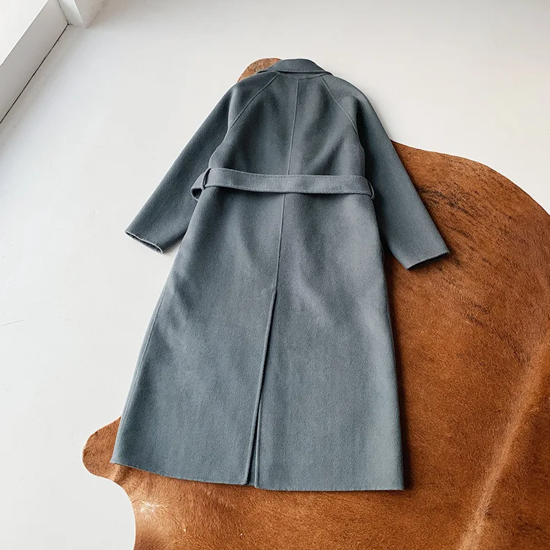 Autumn Winter Women Jacket Loose Turn-down Collar Simple Elegant Ladies Mid-length Coat with Sashes
Autumn Winter Women Jacket Loose Turn-down Collar Simple Elegant Ladies Mid-length Coat with Sashes