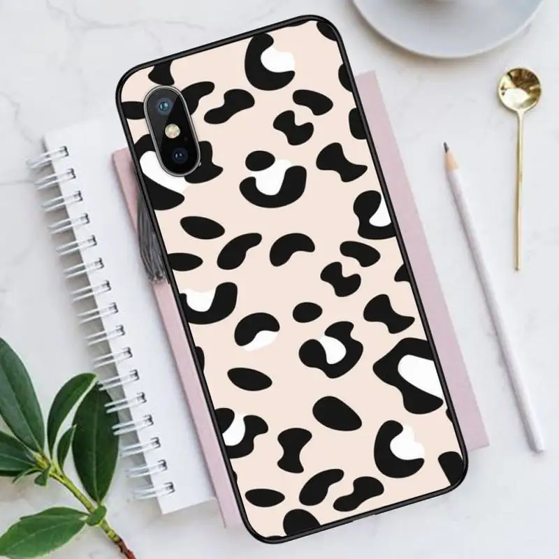 Sexy Leopard Print Pattern Phone Case for iPhone 11 12 mini pro XS MAX 8 7 6 6S Plus X 5S SE 2020 XR Luxury brand shell funda
Sexy Leopard Print Pattern Phone Case for iPhone 11 12 mini pro XS MAX 8 7 6 6S Plus X 5S SE 2020 XR Luxury brand shell funda