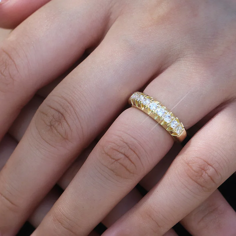 Luxury Golden Color High Quality Office Lady Accessories Rings Halo Micro Paved Casual Style Female Jewelry With Size 6-10
Luxury Golden Color High Quality Office Lady Accessories Rings Halo Micro Paved Casual Style Female Jewelry With Size 6-10