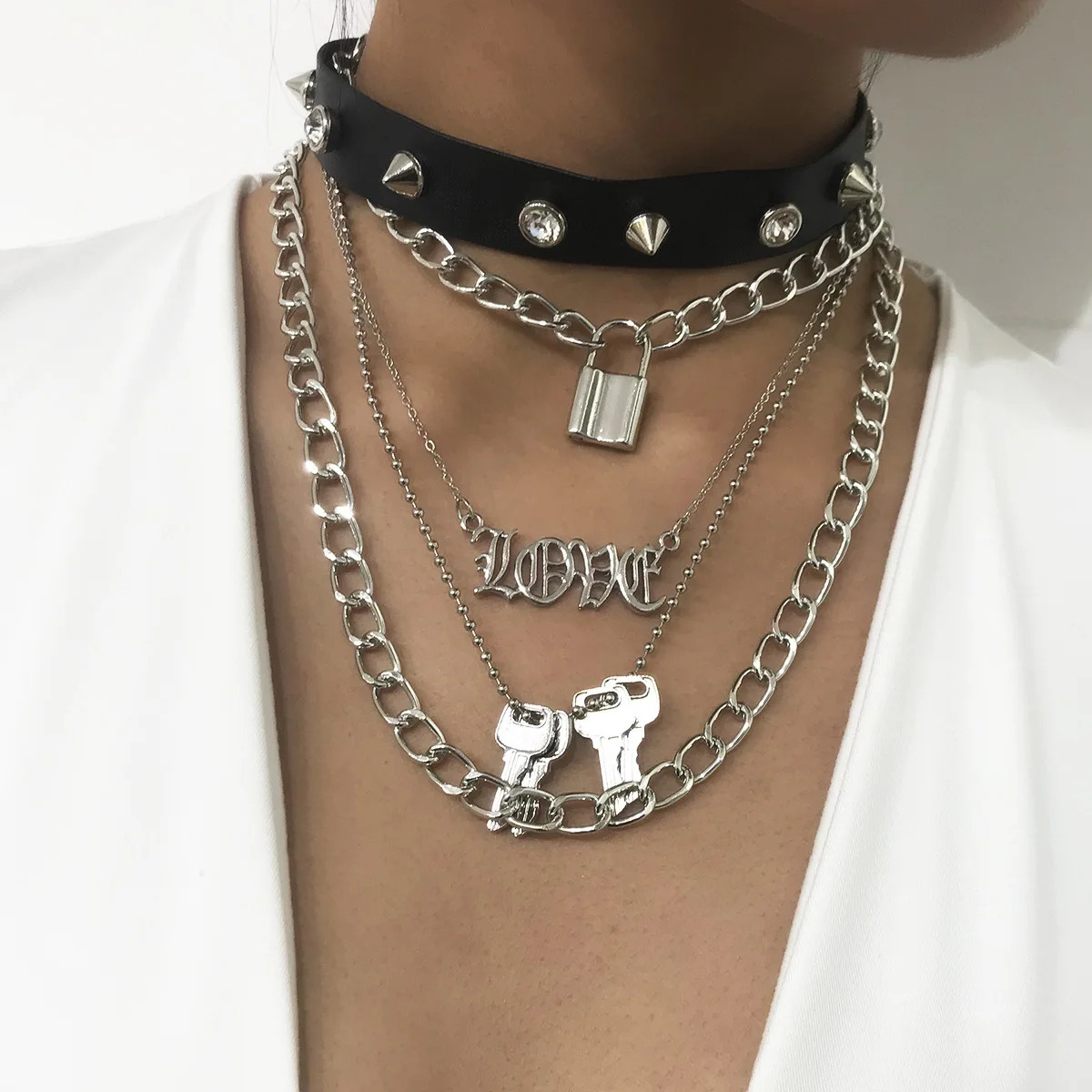 Multi-Layers Punk Padlock Love Key Pendant Necklace for Women Girls Gothic Spike Rivets Leather Choker Necklace Hip Hop Jewelry
Multi-Layers Punk Padlock Love Key Pendant Necklace for Women Girls Gothic Spike Rivets Leather Choker Necklace Hip Hop Jewelry