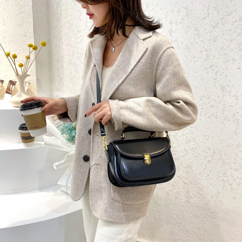 Vintage PU Leather Crossbody Bags Luxury Brand Handbags 2021 Women's Shoulder Bags Small Hand Bag Totes High Quality Black
Vintage PU Leather Crossbody Bags Luxury Brand Handbags 2021 Women's Shoulder Bags Small Hand Bag Totes High Quality Black