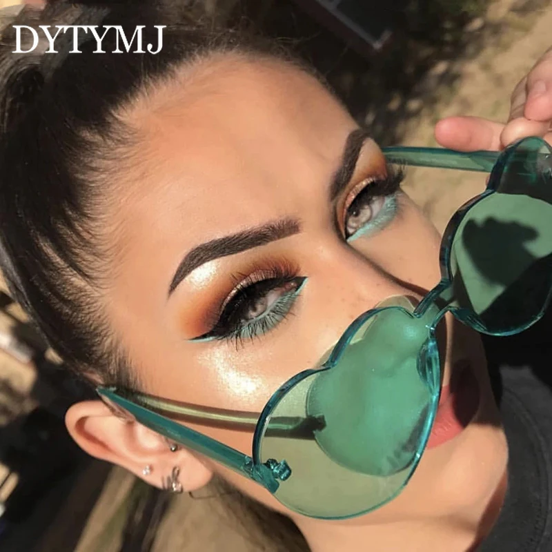 DYTYMJ 2020 Heart-shaped Sunglasses Women Candy Color Lens Lady Plastic Sun Glasses Women Classic Vintage Oculos De Sol Feminino
DYTYMJ 2020 Heart-shaped Sunglasses Women Candy Color Lens Lady Plastic Sun Glasses Women Classic Vintage Oculos De Sol Feminino