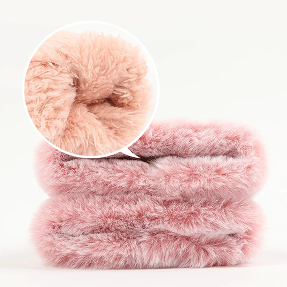 Women Full Finger Driving Keep Warm Faux Suede Solid Ladies Skiing Outdoor Sports Soft Cuff Elegant Mittens Cosy Winter Gloves
Women Full Finger Driving Keep Warm Faux Suede Solid Ladies Skiing Outdoor Sports Soft Cuff Elegant Mittens Cosy Winter Gloves