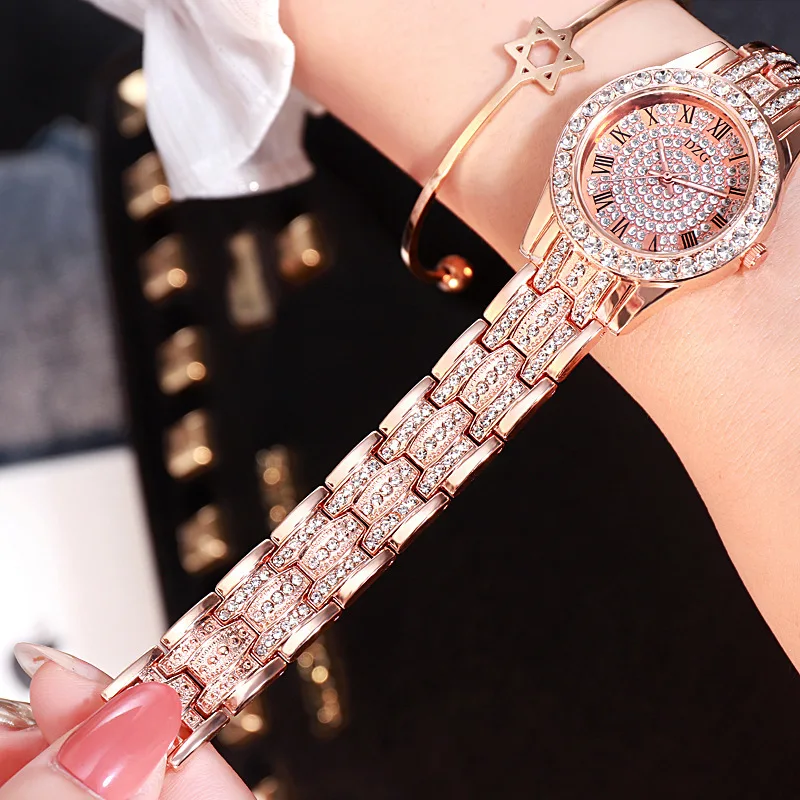 100 pcs/lot Star-studded women's watches are full of diamond alloy quartz watches personality Roman literal steel watch hot
100 pcs/lot Star-studded women's watches are full of diamond alloy quartz watches personality Roman literal steel watch hot