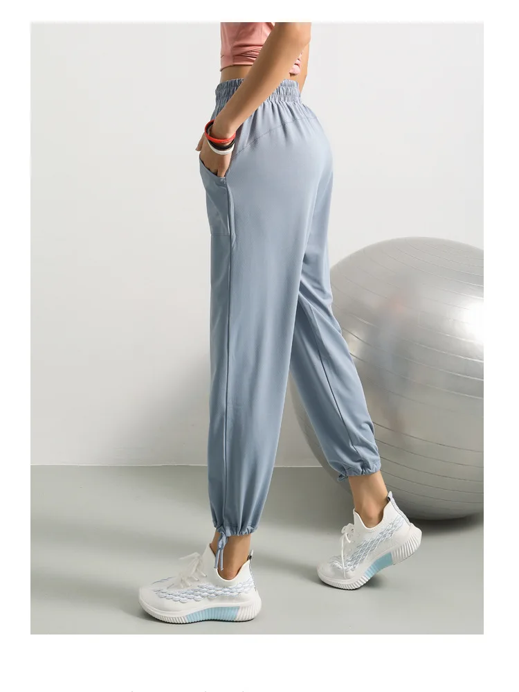 New Arrival Woman Sports Leggings Running Cycling Breathable Stretchy Pants High Elastic Gym Training Fitness Tight Trousers
New Arrival Woman Sports Leggings Running Cycling Breathable Stretchy Pants High Elastic Gym Training Fitness Tight Trousers