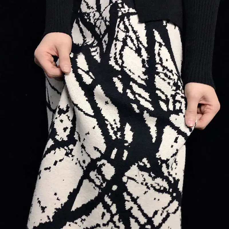 XITAO Patchwork Hit Color Knitted Skirt Women Casual Trendy Fashion New Style Elastic Waist Loose Personality Elegant ZXR1646
XITAO Patchwork Hit Color Knitted Skirt Women Casual Trendy Fashion New Style Elastic Waist Loose Personality Elegant ZXR1646