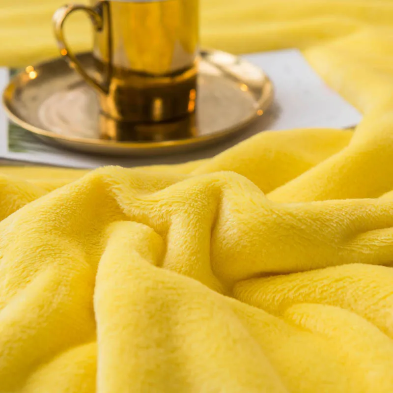 Winter Thicken Coral Fleece Blanket On The Bed Adult Beautiful Color Blanket Warm Winter Sofa Travel Blanket Queen Si 
Winter Thicken Coral Fleece Blanket On The Bed Adult Beautiful Color Blanket Warm Winter Sofa Travel Blanket Queen Si
