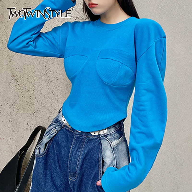 TWOTWINSTYLE Casual T Shirt For Women Round Neck Loose Long Sleeve Plain Short Pullovers Female 2021 Autumn Fashion Clothing New
TWOTWINSTYLE Casual T Shirt For Women Round Neck Loose Long Sleeve Plain Short Pullovers Female 2021 Autumn Fashion Clothing New