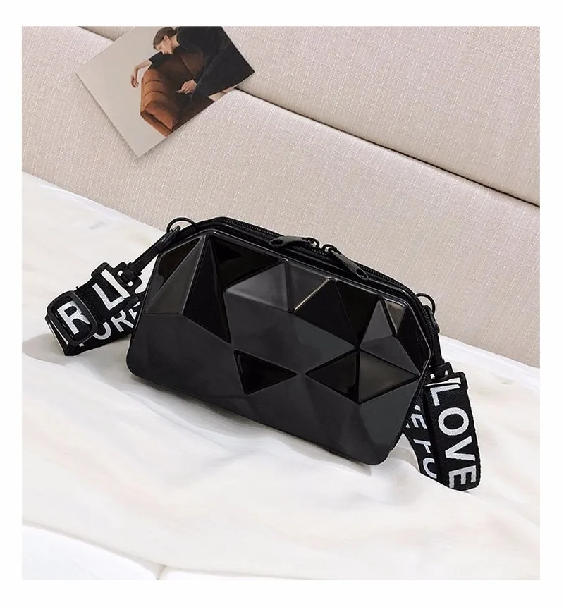 women summer Shoulder bag 2020 new bag ladies prismatic small square bag fashion ladies crossbody shoulder bag bags
women summer Shoulder bag 2020 new bag ladies prismatic small square bag fashion ladies crossbody shoulder bag bags