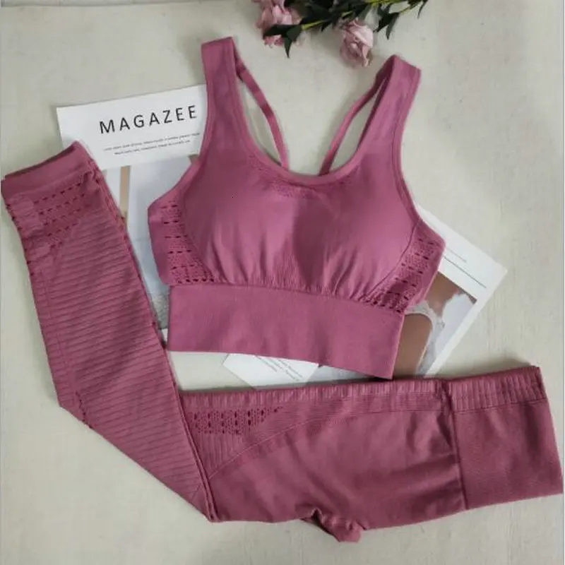 2PCS Yoga Set Hollow Out Seamless Back Cross Straps Bra With High Waist GYM Leggings Push Up Sport Suit Fitness Suit Workout Set
2PCS Yoga Set Hollow Out Seamless Back Cross Straps Bra With High Waist GYM Leggings Push Up Sport Suit Fitness Suit Workout Set