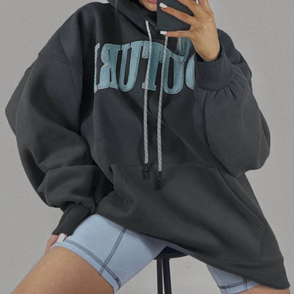 Women's New Hoodie Trendy Street Style Letter Embroidery Warm And Windproof Pure Color Round Neck Straight Slim Pullover Top
Women's New Hoodie Trendy Street Style Letter Embroidery Warm And Windproof Pure Color Round Neck Straight Slim Pullover Top