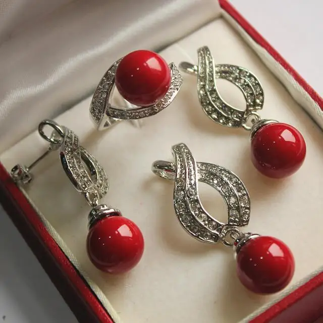 Hot! noble new jewelry silver plated + 12mm vermilion red pearl pendant, earring, , ring set 5.31
Hot! noble new jewelry silver plated + 12mm vermilion red pearl pendant, earring, , ring set 5.31
