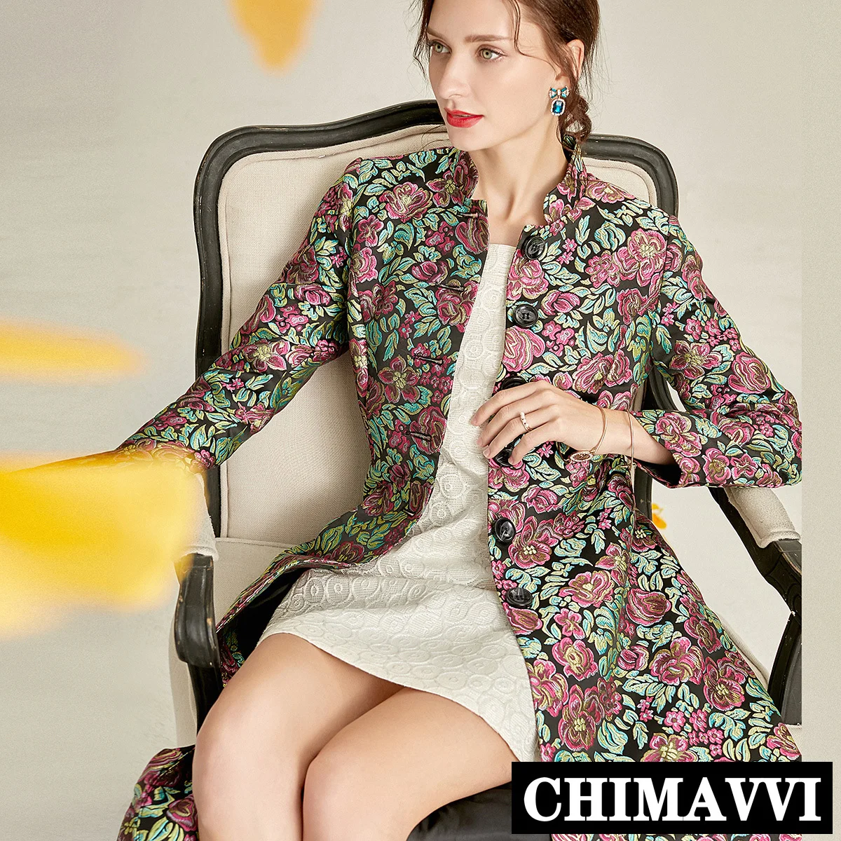 2020 New Spring and Autumn Women's Luxury Flower Jacquard Printing Long Overcoat Female Vintage Slim Maxi Long Trench Coats
2020 New Spring and Autumn Women's Luxury Flower Jacquard Printing Long Overcoat Female Vintage Slim Maxi Long Trench Coats