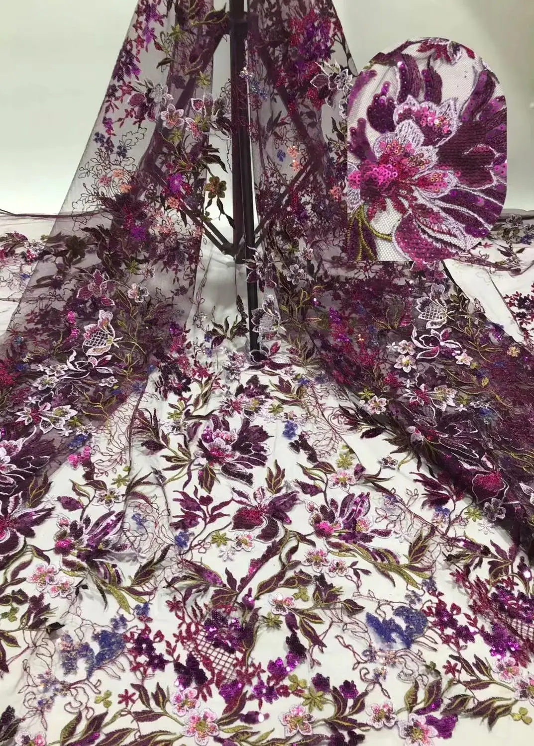 2020 5Y African Laces Fabrics Embroidered African French Lace Fabric sequins African French Net Tulle Lace Fabric RFMAY151
2020 5Y African Laces Fabrics Embroidered African French Lace Fabric sequins African French Net Tulle Lace Fabric RFMAY151
