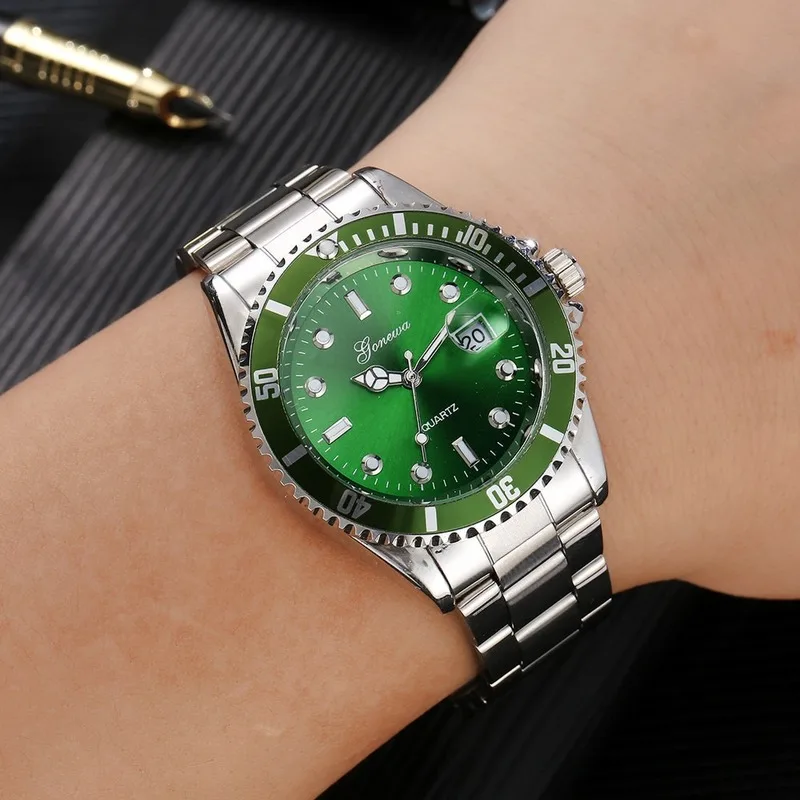 

Watch Men Luxury Steel Band Jagged Edge Case Quartz Wristwatch Relogio Masculino Green Business Male Wristband Horloge Heren 40*