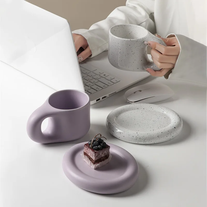Fat creative ins Nordic White Ceramic Coffee Cup Set Cute Decorative Breakfast Drinking Latte Milk Tea Mug Gift For couple
Fat creative ins Nordic White Ceramic Coffee Cup Set Cute Decorative Breakfast Drinking Latte Milk Tea Mug Gift For couple
