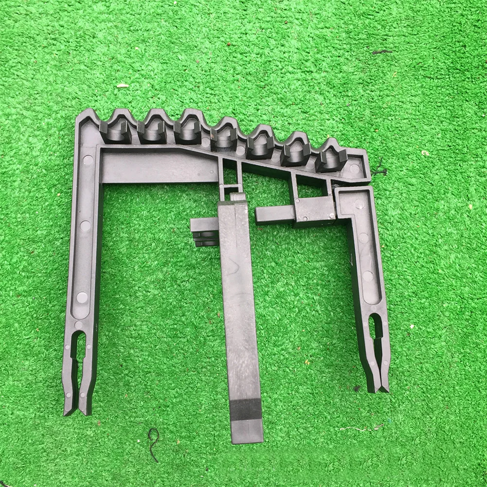 Training Aids Tool Golf Club Holder Accessories Stacker Rack Black Large Capacity Detachable Putter Clip Durable Organizer Stand
Training Aids Tool Golf Club Holder Accessories Stacker Rack Black Large Capacity Detachable Putter Clip Durable Organizer Stand