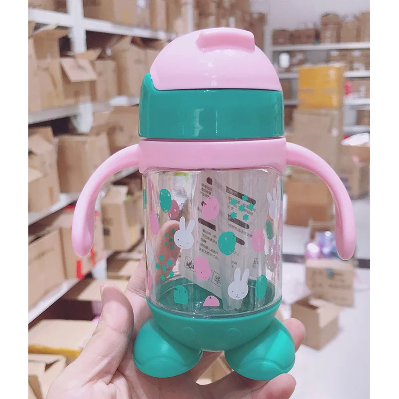 260 ML Children's Cartoon Robot Drinking Bottle With Handle Kindergarten Kids Straw Drinking Cup BPA Free Drinkware
260 ML Children's Cartoon Robot Drinking Bottle With Handle Kindergarten Kids Straw Drinking Cup BPA Free Drinkware