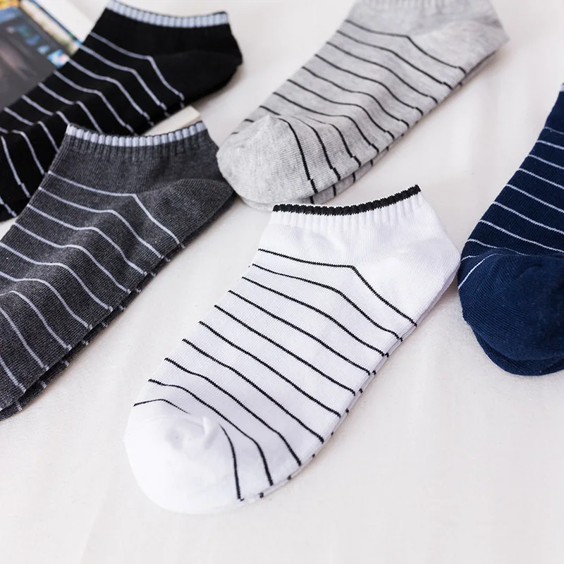 1pair New Summer Men Socks Short Ankle Socks Cotton College Style Lines Black Casual Sock Size 39-43
1pair New Summer Men Socks Short Ankle Socks Cotton College Style Lines Black Casual Sock Size 39-43