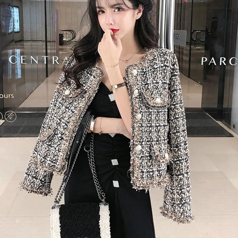 2021 Autumn Winter Small Fragrance Vintage Plaid Tweed Jacket Coat Korean Elegant Long Sleeve Short Outerwear
2021 Autumn Winter Small Fragrance Vintage Plaid Tweed Jacket Coat Korean Elegant Long Sleeve Short Outerwear