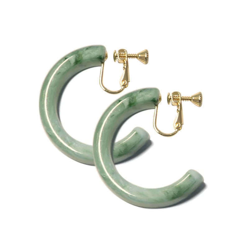 UJBOX Top Quality Japanese America Autumn Winter Acrylic Screw Ear Clips for Women Girls Temperament Multi-color Resin Clips
UJBOX Top Quality Japanese America Autumn Winter Acrylic Screw Ear Clips for Women Girls Temperament Multi-color Resin Clips