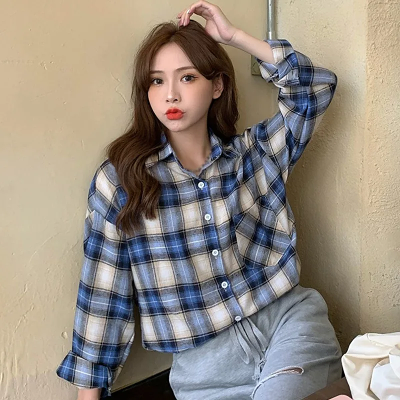 Autumn Retro Plaid Loose Blouse Female Casual Long Sleeve Turn-down Collar Shirt Office Lady Tops Free Ship
Autumn Retro Plaid Loose Blouse Female Casual Long Sleeve Turn-down Collar Shirt Office Lady Tops Free Ship