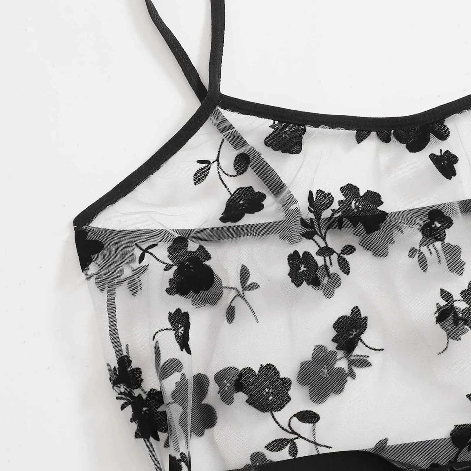 Embroidery Lingerie Jumpsuit Pajamas Women Lace Hollow Backless Underwear See Through Sleepwear Teddy Bodysuit Teddy Romper
Embroidery Lingerie Jumpsuit Pajamas Women Lace Hollow Backless Underwear See Through Sleepwear Teddy Bodysuit Teddy Romper