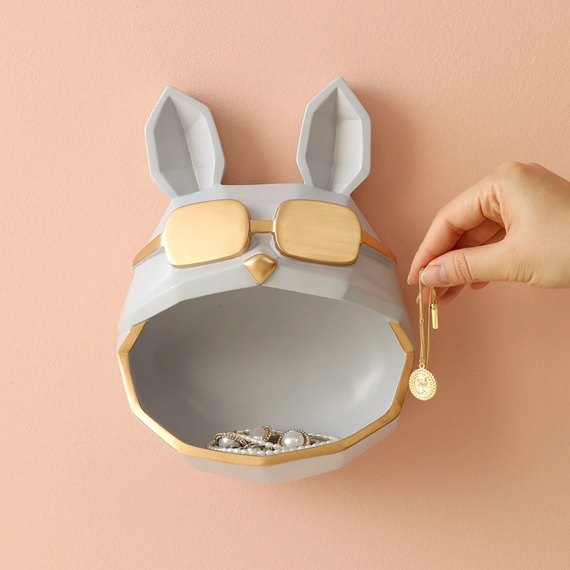 Resin Art Hand Made Cool Dog Storage Box for Key pearls jewels ornament on Wall dcor Anime Statues office home Decoration
Resin Art Hand Made Cool Dog Storage Box for Key pearls jewels ornament on Wall dcor Anime Statues office home Decoration