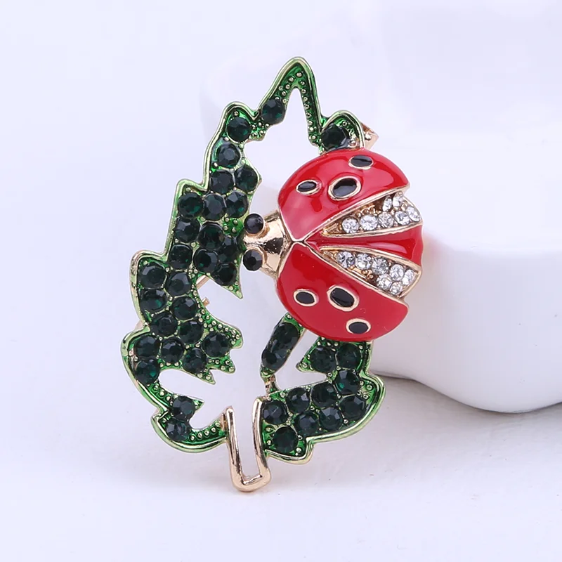 Beadsland Alloy Inlaid Rhinestone Brooch Fashionable High-end Clothing Accessories Pin Woman Gift MM-252
Beadsland Alloy Inlaid Rhinestone Brooch Fashionable High-end Clothing Accessories Pin Woman Gift MM-252