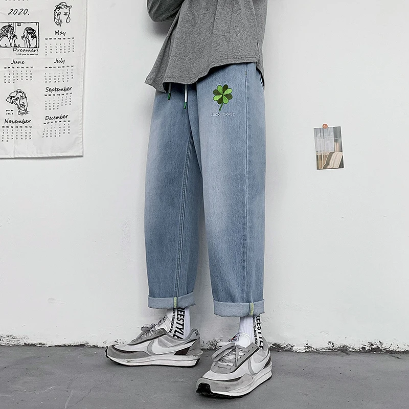 Baggy Embroidered Blue Jeans Pants for Mens Summer Clothing Teens Hip Hop Straight Leg Denim Pants Japanese Harajuku Streetwear
Baggy Embroidered Blue Jeans Pants for Mens Summer Clothing Teens Hip Hop Straight Leg Denim Pants Japanese Harajuku Streetwear