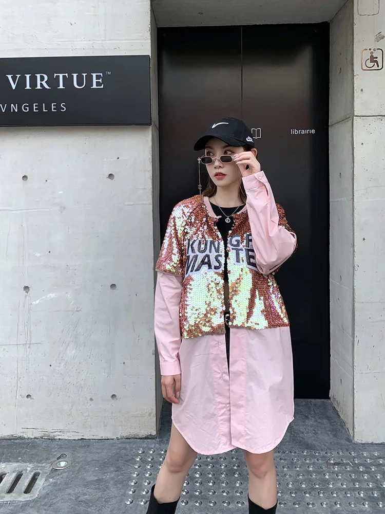 Vefadisa Fake Two-piece Sequin Women Blouse 2021 Spring Newest O-Neck Patchwork Long Sleeve Blouse Loose Ladies Blouse QYF3230
Vefadisa Fake Two-piece Sequin Women Blouse 2021 Spring Newest O-Neck Patchwork Long Sleeve Blouse Loose Ladies Blouse QYF3230