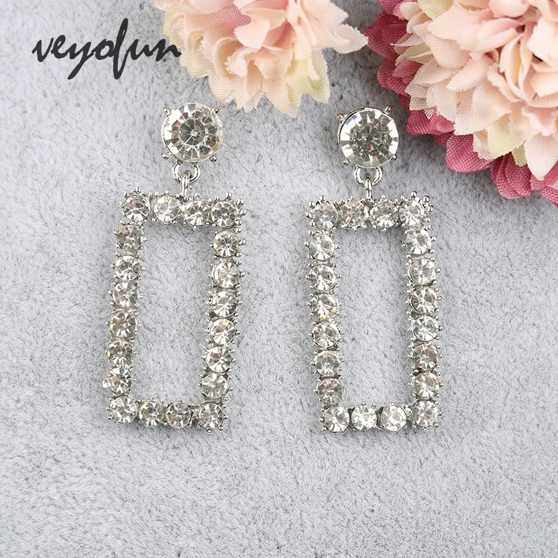 Veyofun White Rhinestone Drop Earrings Hollow out Square Wedding Dangle Earrings for Women Fashion Jewelry Gift
Veyofun White Rhinestone Drop Earrings Hollow out Square Wedding Dangle Earrings for Women Fashion Jewelry Gift