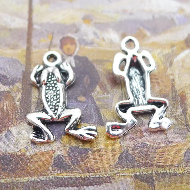 20 pieces/lot 13*21mm Antique silver color Metal frog charm necklace earring bracelet key chain pendant DIY handmade jewelry DIY
20 pieces/lot 13*21mm Antique silver color Metal frog charm necklace earring bracelet key chain pendant DIY handmade jewelry DIY