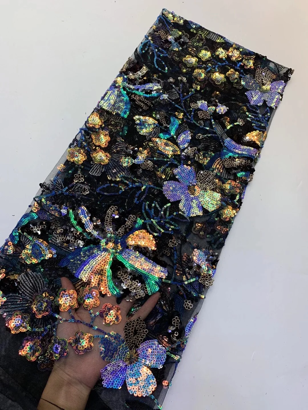 African Lace Fabric 2021 High-quality Lace With Sequins, The Latest Embroidery Flower Sequin Lace Nigeria Lace Fabric ZX4662
African Lace Fabric 2021 High-quality Lace With Sequins, The Latest Embroidery Flower Sequin Lace Nigeria Lace Fabric ZX4662