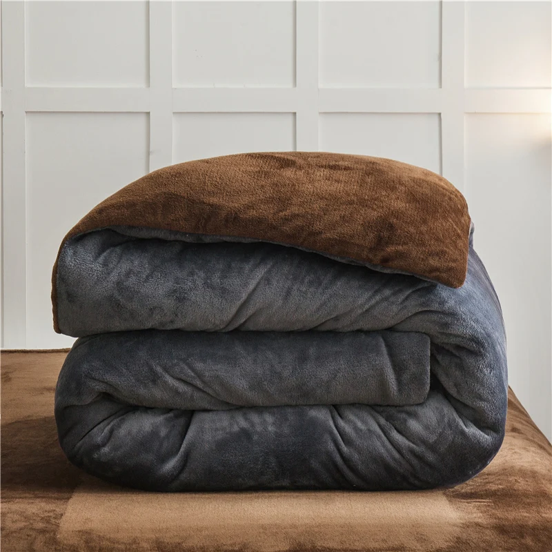 Winter Flannel Fleece Duvet Cover Fashion Solid Quilts Cover Warm Thicken Comforter Bag (No Filing) Coral Velvet Home Bed 1pc
Winter Flannel Fleece Duvet Cover Fashion Solid Quilts Cover Warm Thicken Comforter Bag (No Filing) Coral Velvet Home Bed 1pc