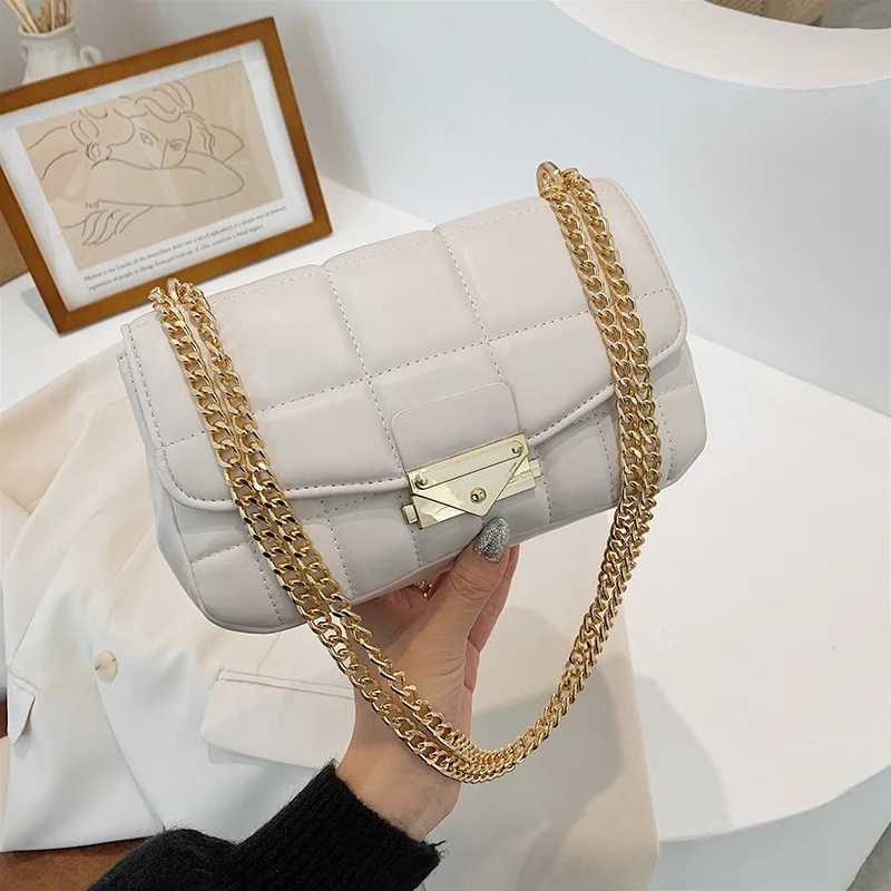 High Quality Ladies Chain Small Bag 2021 New Fashion Messenger Bag Korean Version of The Net Red One-shoulder Small Square Bag
High Quality Ladies Chain Small Bag 2021 New Fashion Messenger Bag Korean Version of The Net Red One-shoulder Small Square Bag