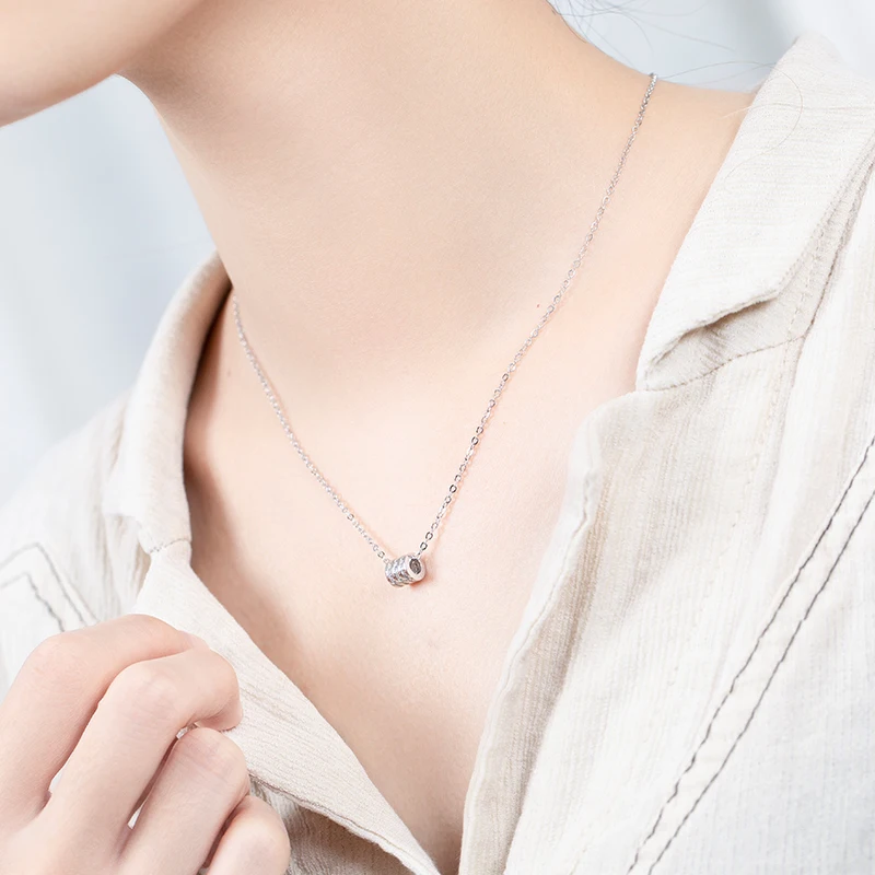 2021 New 925 Sterling Silver Lucky Zircon Necklaces Geometry Clavicle Pendants Chain Women Girl Jewelry Party Gift
2021 New 925 Sterling Silver Lucky Zircon Necklaces Geometry Clavicle Pendants Chain Women Girl Jewelry Party Gift