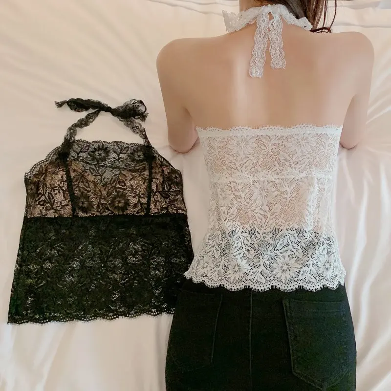 2021 Summer Top Femme Fashion Halter Women Hollow Out Lace Tops Slim Black White Sexy Sleeveless Backless Womens Camisole Tops 
2021 Summer Top Femme Fashion Halter Women Hollow Out Lace Tops Slim Black White Sexy Sleeveless Backless Womens Camisole Tops