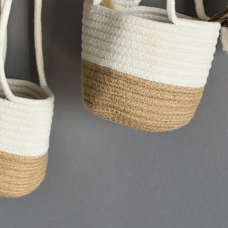1PC Garden Plant Hanger Outdoor Indoor Cotton Rope Woven Hanging Planter Basket Flower Pot Storage Organizer for Home Decoration
1PC Garden Plant Hanger Outdoor Indoor Cotton Rope Woven Hanging Planter Basket Flower Pot Storage Organizer for Home Decoration