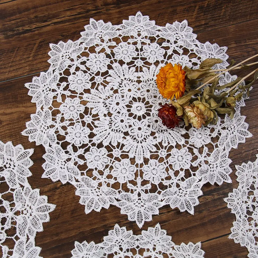 Banquet Decor Wedding Round Shape Doily Embroidery Table Cloth for Kitchen Table Cotton Napkin Coasters
Banquet Decor Wedding Round Shape Doily Embroidery Table Cloth for Kitchen Table Cotton Napkin Coasters