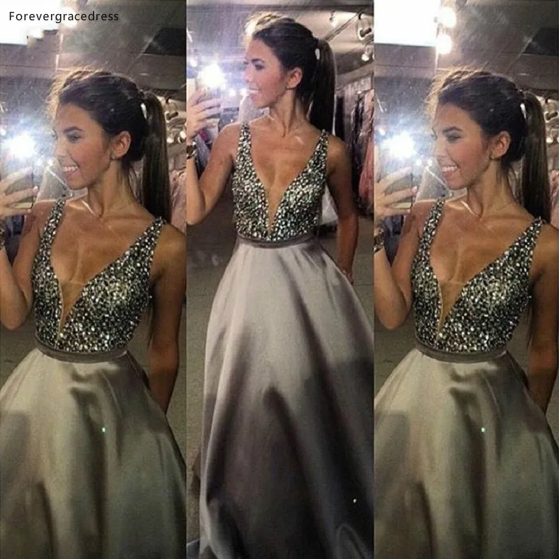 Sexy Deep V Neck Long Prom Dress Beaded Sleeveless Satin Women Party Gown
Sexy Deep V Neck Long Prom Dress Beaded Sleeveless Satin Women Party Gown