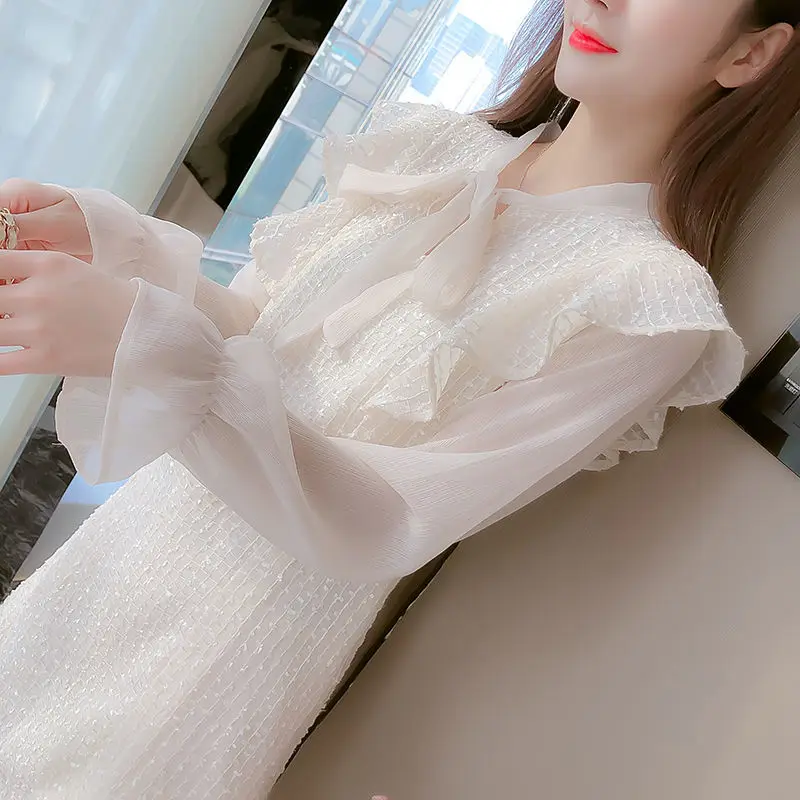 2022 New Spring Autumn Women Bow Collar Slimming Chiffon Dress Flared Sleeves High Waist Elegant Casual Mini Short Dresses Y566
2022 New Spring Autumn Women Bow Collar Slimming Chiffon Dress Flared Sleeves High Waist Elegant Casual Mini Short Dresses Y566