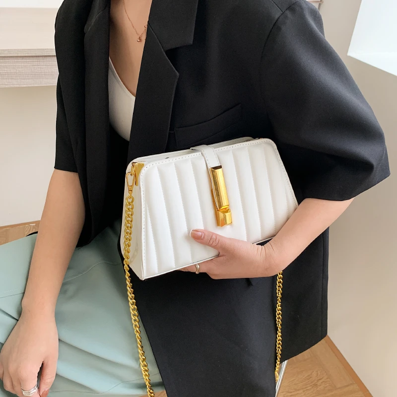 Brand Sewing Thread Shoulder Bag Women's PU Leather Crossbody Bag Female Chain Small Square Bag Designer Lock Handbag and Purse 
Brand Sewing Thread Shoulder Bag Women's PU Leather Crossbody Bag Female Chain Small Square Bag Designer Lock Handbag and Purse