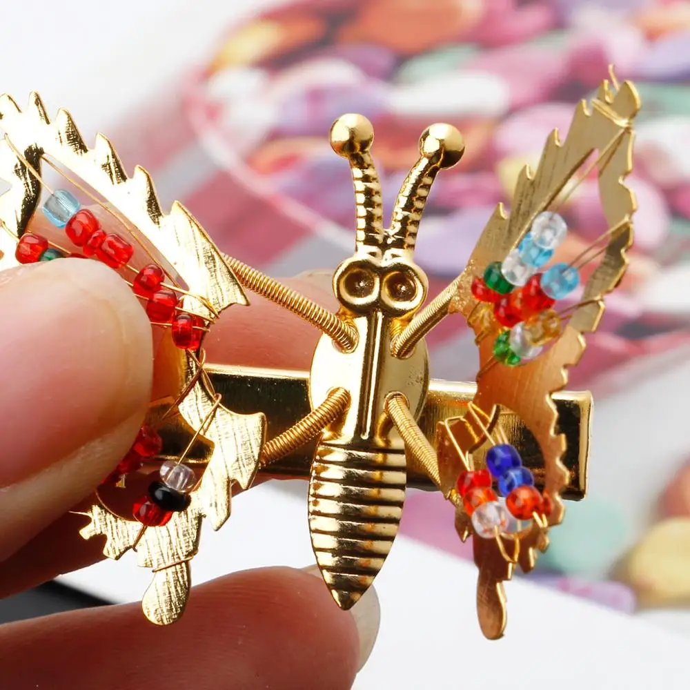 1Pc Girls Lovely Hollow Out Bow Butterfly Hairpins Headpiece Barrettes Hair Accessories Hair Clip For Children
1Pc Girls Lovely Hollow Out Bow Butterfly Hairpins Headpiece Barrettes Hair Accessories Hair Clip For Children