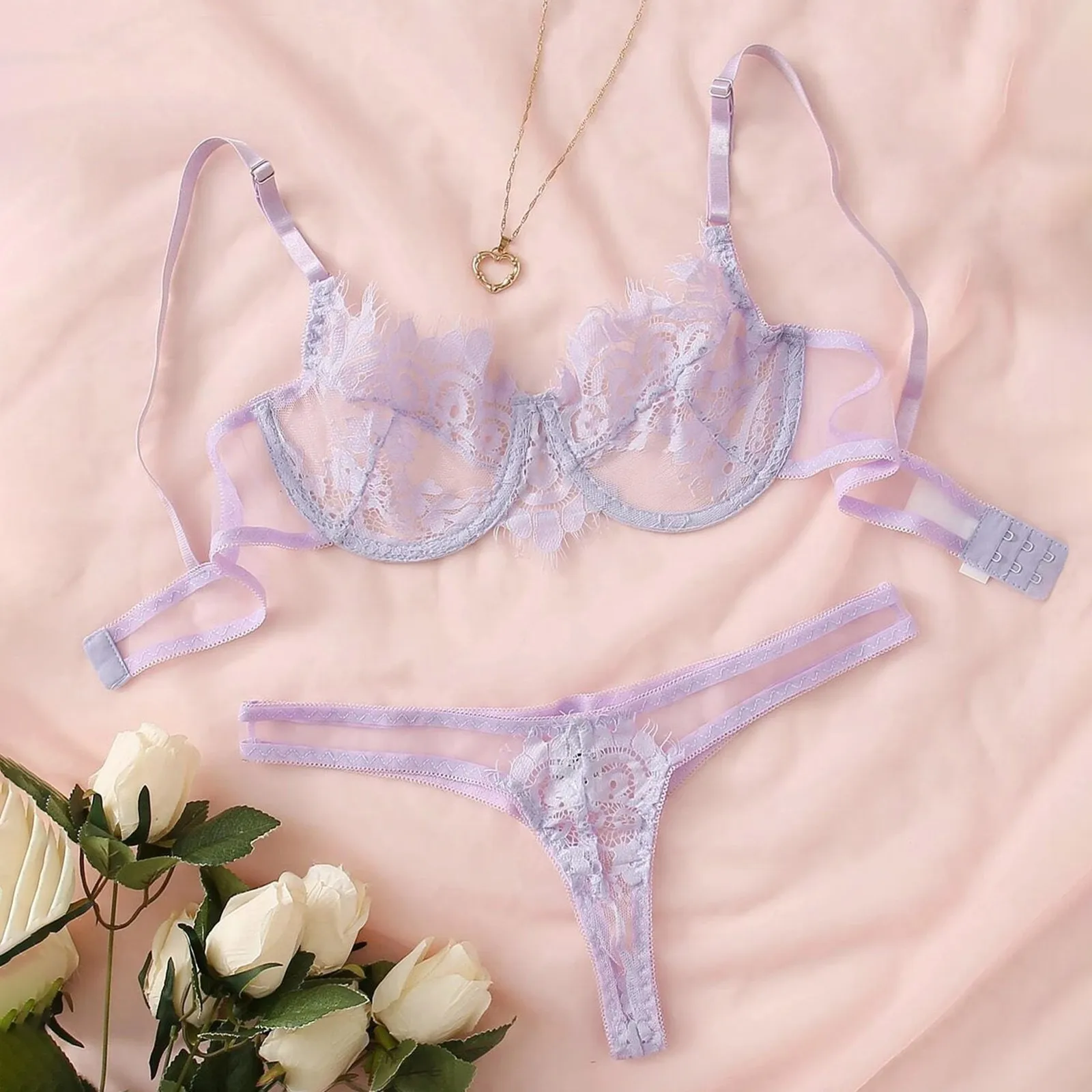 Underwear Women Sexy Set Lace Three Point Lingerie With Steel Ring Bra Ladies Fashion Without Bones
Underwear Women Sexy Set Lace Three Point Lingerie With Steel Ring Bra Ladies Fashion Without Bones