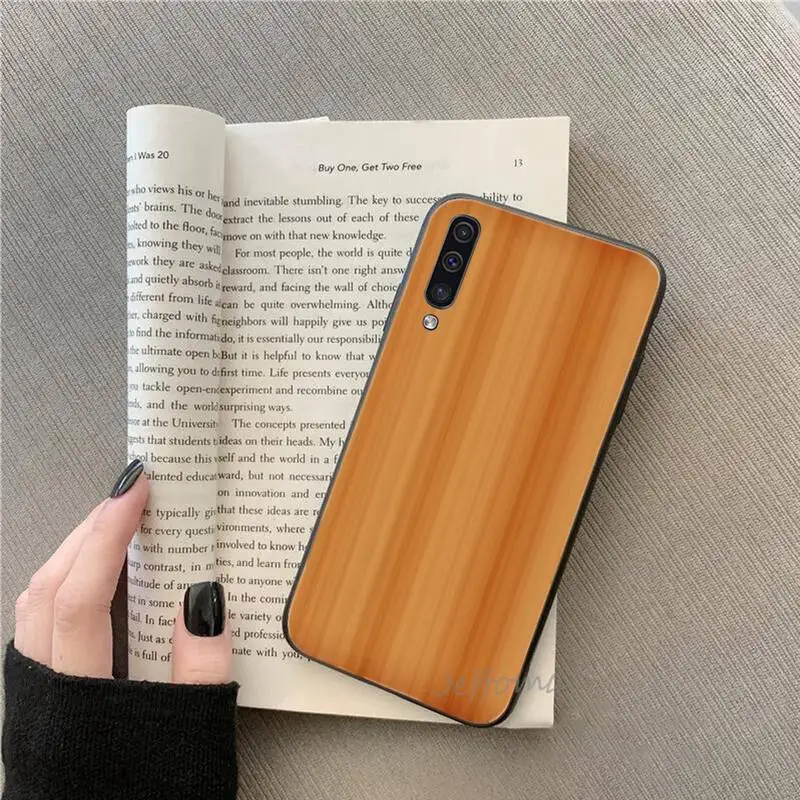wood grain Simple design Phone Cases For Samsung galaxy S note 7 8 9 10 20 fe edge A 6 10 20 30 50 51 70 lite plus Soft Funda
wood grain Simple design Phone Cases For Samsung galaxy S note 7 8 9 10 20 fe edge A 6 10 20 30 50 51 70 lite plus Soft Funda