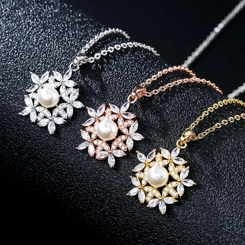 2021 Fashion Flower Petal Shape Boutique Zircon Pearl Necklace Pendant Lady Temperament Travel Banquet Jewelry Gift
2021 Fashion Flower Petal Shape Boutique Zircon Pearl Necklace Pendant Lady Temperament Travel Banquet Jewelry Gift