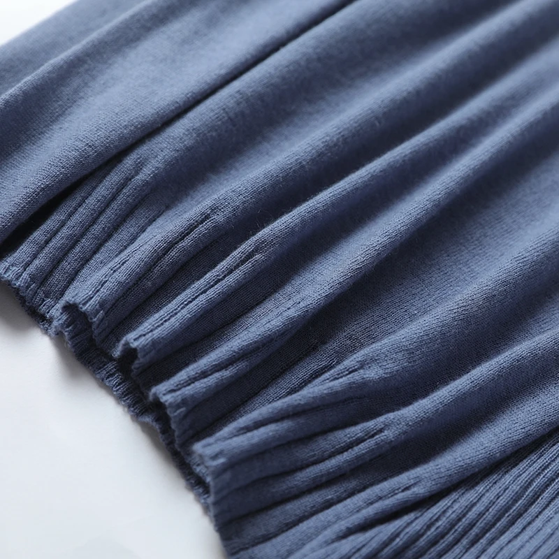 2021 spring and autumn new round neck long-sleeved basic knitted loose sweater bottoming shirt women's versatile thin section
2021 spring and autumn new round neck long-sleeved basic knitted loose sweater bottoming shirt women's versatile thin section