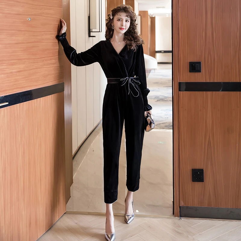 Heavy and Light Luxury 2021 Autumn Fashion High-waist Straight Gold Velvet Wide-leg Harlan Thin Nine-point Casual Jumpsuit Women
Heavy and Light Luxury 2021 Autumn Fashion High-waist Straight Gold Velvet Wide-leg Harlan Thin Nine-point Casual Jumpsuit Women