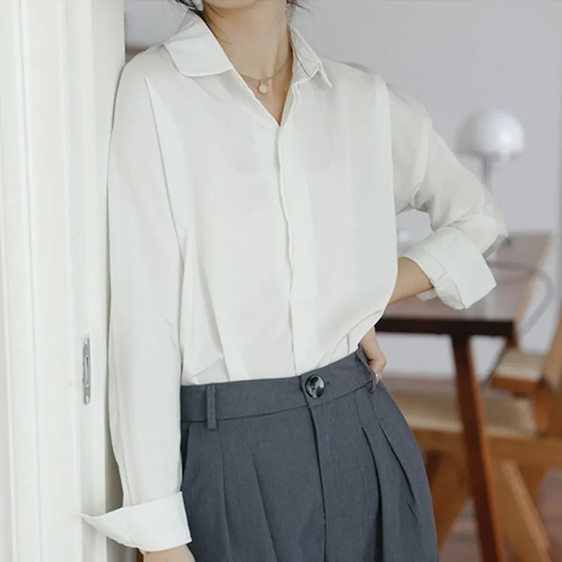 HziriP OL Elegant Satin White Shirt 2021 New Autumn Work Wear Lapel Long-sleeved Loose Shirts Women Blouses Plus Size Woman Tops
HziriP OL Elegant Satin White Shirt 2021 New Autumn Work Wear Lapel Long-sleeved Loose Shirts Women Blouses Plus Size Woman Tops